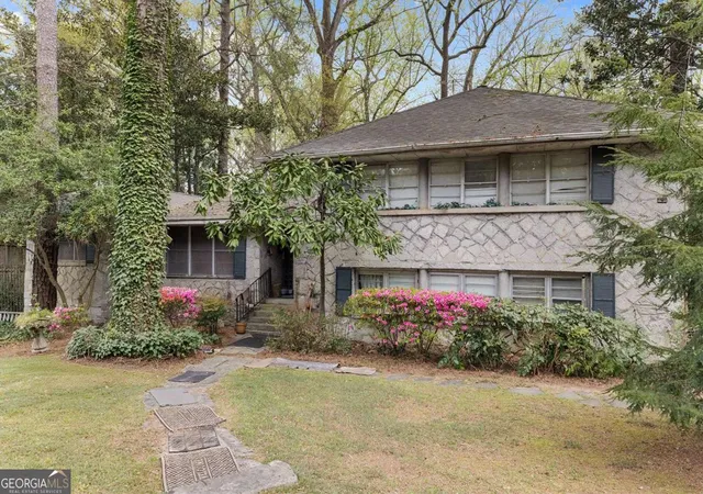 Photo 3 of Single family home for sale at 747 Lullwater Rd Ne, Atlanta, GA 30307 | MLS# 10721816 | Listing updated on 2026-08-31