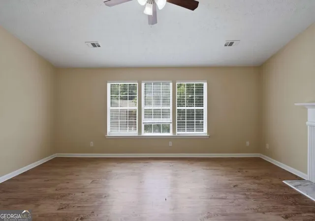 Photo 3 of Single family home for sale at 2378 Mills Bnd, Decatur, GA 30034 | MLS# 10789501 | Listing updated on 2026-09-17