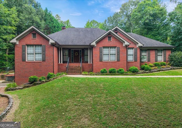 1st image of 90 Skyview Dr, Social Circle, GA 30025 | MLS# 10823979