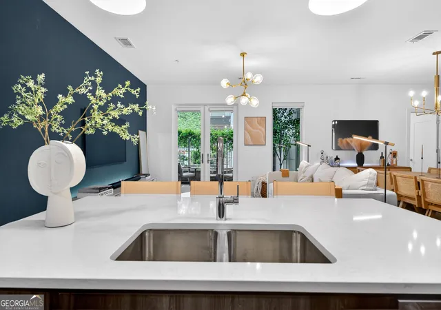 Photo 2 of Condo for sale at 775 Juniper St #220, Atlanta, GA 30308 | MLS# 10731570 | Listing updated on 2026-10-27