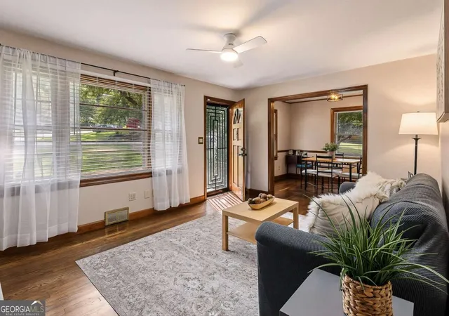 Photo 4 of Single family home for sale at 755 Iris Ter, Decatur, GA 30033 | MLS# 10829364 | Listing updated on 2026-09-18