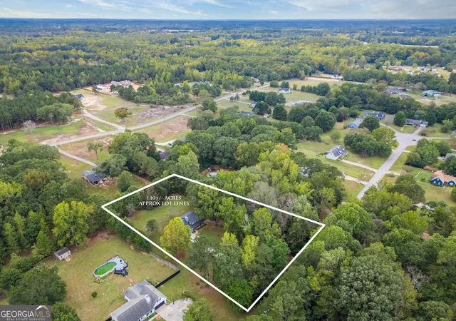 Photo 3 of Single family home for sale at 1769 Brandi Ln, Loganville, GA 30052 | MLS# 10756211 | Listing updated on 2026-07-11