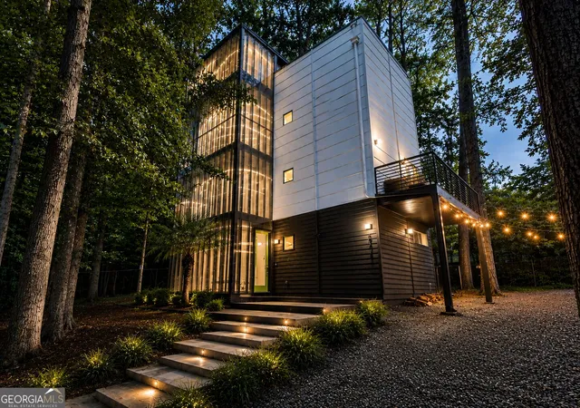 1st image of 5724 Kayron Dr, Atlanta, GA 30328 | MLS# 10824729