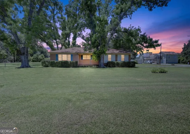 Homes for sale in Metter, GA | 310 S Leroy St, Metter, GA 30439 | MLS# 10778329