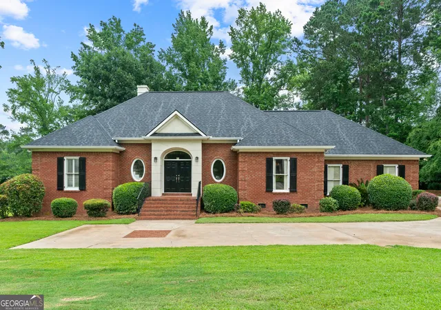 Photo 3 of Single family home for sale at 100 S Haven Ct, Macon, GA 31210 | MLS# 10654767 | Listing updated on 2026-08-22