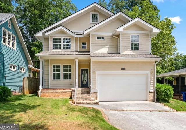 Photo 2 of Single family home for sale at 1578 Lincoln Ave SE, Atlanta, GA 30317 | MLS# 10774045 | Listing updated on 2026-09-01