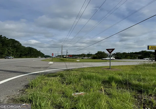 Photo 4 of Land for sale at 4620 E Oglethorpe Hwy, Hinesville, GA 31313 | MLS# 10628085 | Listing updated on 2025-11-03