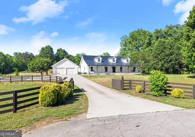 Photo 1 of Single family home for sale at 6147 Dahlonega Hwy, Clermont, GA 30527 | MLS# 10759713 | Listing updated on 2026-07-16