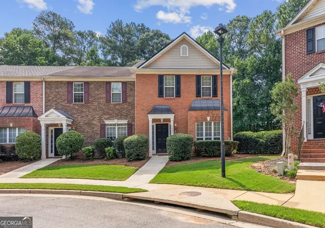 Photo 1 of Townhouse for sale at 3402 Town Square Dr Nw #3, Kennesaw, GA 30144 | MLS# 10826071 | Listing updated on 2026-09-14