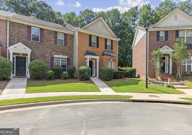 Photo 2 of Townhouse for sale at 3402 Town Square Dr Nw #3, Kennesaw, GA 30144 | MLS# 10826071 | Listing updated on 2026-09-14