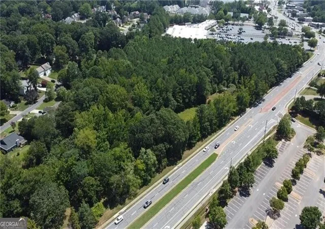 10th image of 4556 Wade Green Rd Nw, Acworth, GA 30102 | MLS# 10758351