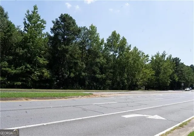 4th image of 4556 Wade Green Rd Nw, Acworth, GA 30102 | MLS# 10758351