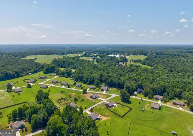 Homes for sale in Winterville, GA | 327 Skyview Dr, Winterville, GA 30683 | MLS# 10799405