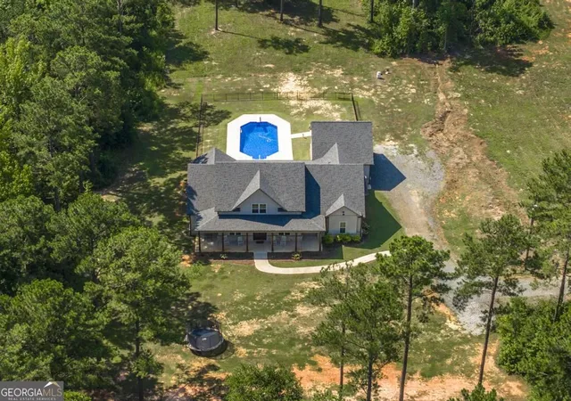 Photo 3 of Single family home for sale at 665 Edge Rd, Forsyth, GA 31029 | MLS# 10825513 | Listing updated on 2026-08-27