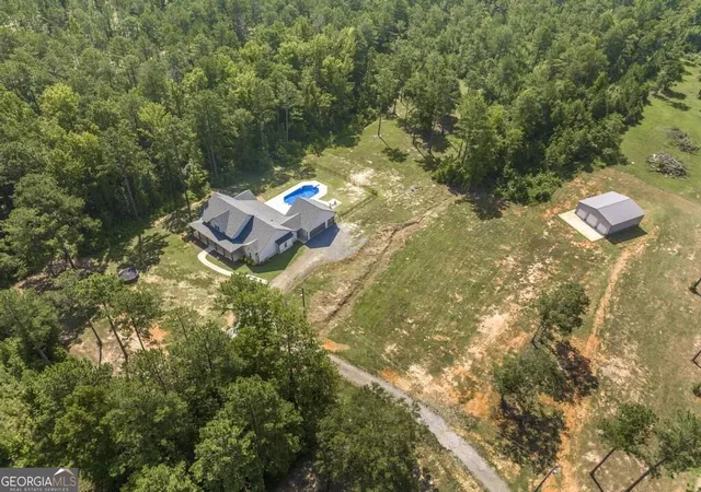 Photo 3 of Single family home for sale at 665 Edge Rd, Forsyth, GA 31029 | MLS# 10825513 | Listing updated on 2026-09-28