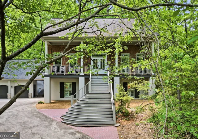 Photo 1 of Single family home for sale at 130 Farm Hl Cir, Roswell, GA 30075 | MLS# 10740797 | Listing updated on 2026-08-02