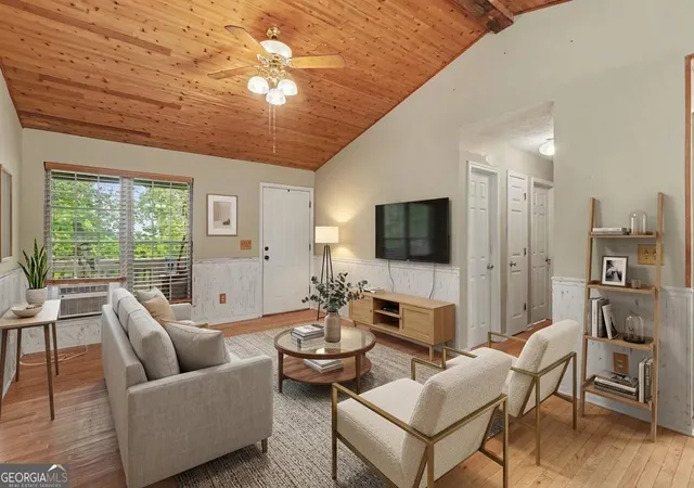 2nd image of 97 Hill Crest Dr, Ranger, GA 30734 | MLS# 10820673
