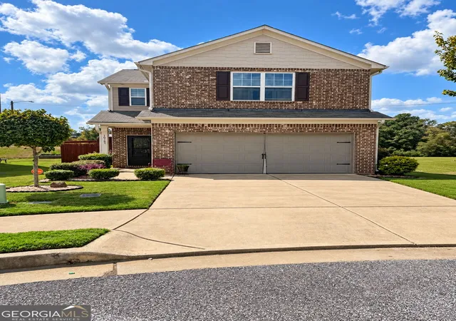 Photo 1 of Single family home for sale at 10783 Wheeler Tr, Hampton, GA 30228 | MLS# 10866447 | Listing updated on 2026-10-29