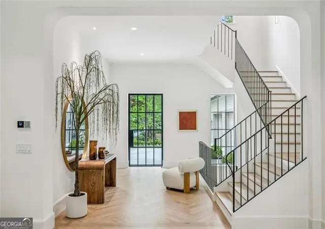 Photo 2 of Single family home for sale at 3167 Rilman Rd NW, Atlanta, GA 30327 | MLS# 10726182 | Listing updated on 2026-09-14