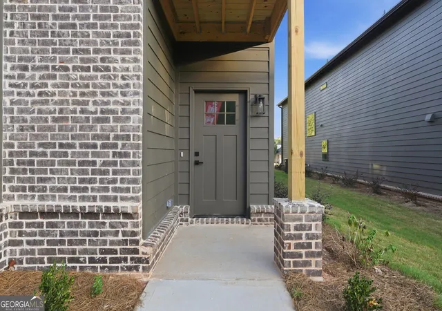 Photo 2 of Single family home for sale at 595 Gaines School Rd, Athens, GA 30605 | MLS# 10829211 | Listing updated on 2026-09-05