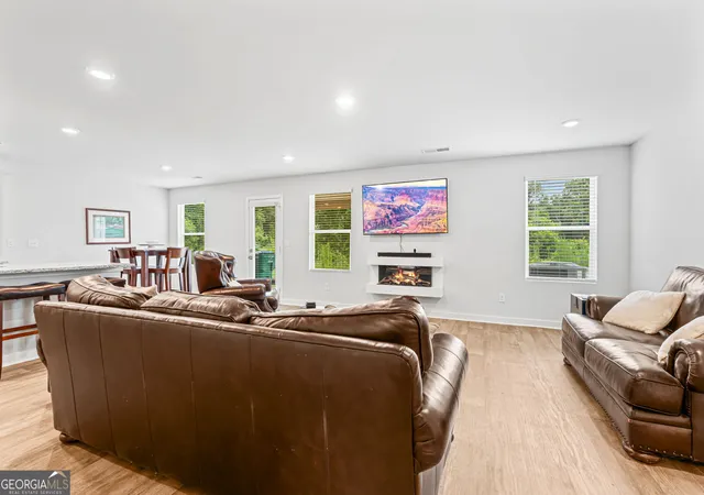 Photo 4 of Single family home for sale at 110 Red Barn Ct, Perry, GA 31069 | MLS# 10803160 | Listing updated on 2026-08-23
