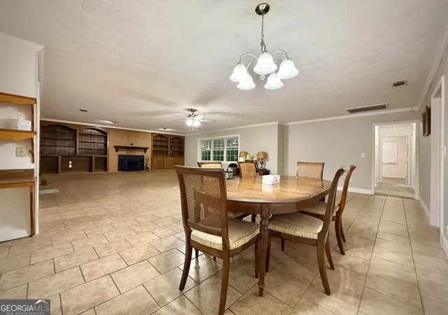 Photo 3 of Single family home for sale at 263 Broxton Hwy, Hazlehurst, GA 31539 | MLS# 10831203 | Listing updated on 2026-09-05