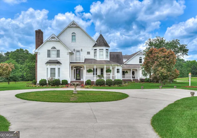 Photo 1 of Single family home for sale at 1229 Elberton Hwy, Lincolnton, GA 30817 | MLS# 10812817 | Listing updated on 2026-08-08