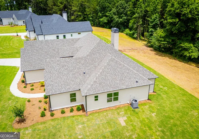 Homes for sale in Roopville, GA | 133 Woodford Dr, Roopville, GA 30170 | MLS# 10709289