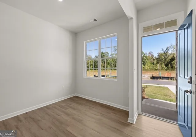Photo 3 of Single family home for sale at 3880 Donetta Dr, Atlanta, GA 30349 | MLS# 10830409 | Listing updated on 2026-10-07