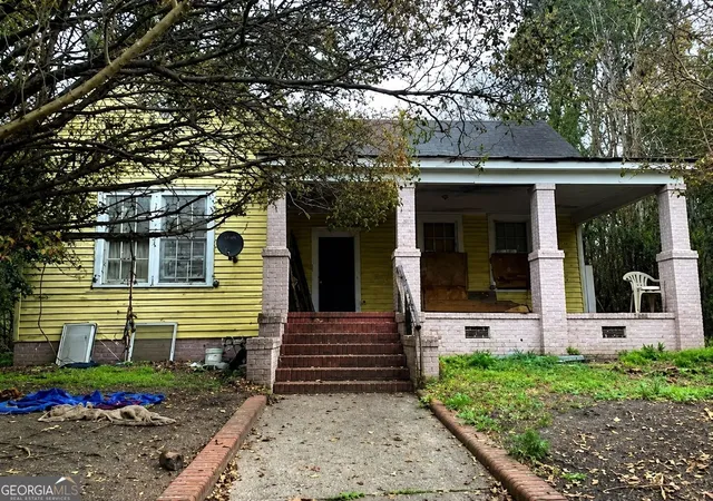 Single family home for sale at 533 Elm St, Macon, GA 31201 | MLS# 10834531