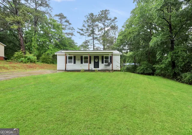 33rd image of 997 Cardinal St, Thomaston, GA 30286 | MLS# 10796818