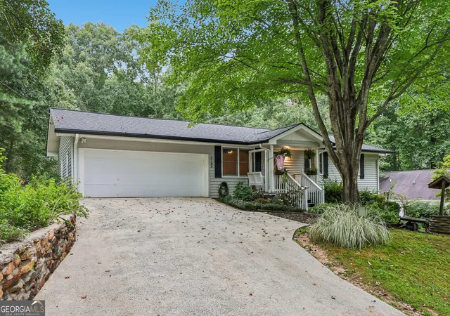 Photo 1 of Single family home for sale at 3605 Riviera Dr, Cumming, GA 30041 | MLS# 10832536 | Listing updated on 2026-10-02