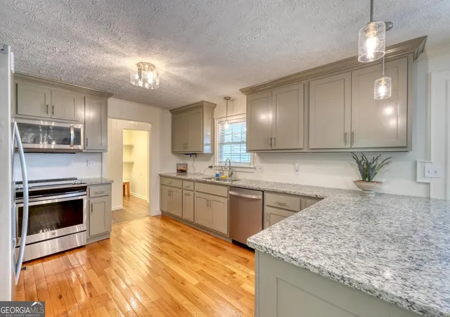 Photo 4 of Single family home for sale at 787 Hiawassee Estates Dr, Hiawassee, GA 30546 | MLS# 10835106 | Listing updated on 2026-09-11