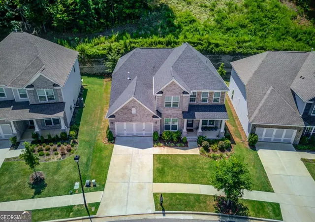 2nd image of 4819 Sierra Creek Dr, Hoschton, GA 30548 | MLS# 10826511
