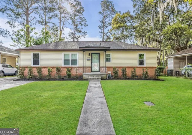 Homes for sale in Savannah, GA | 342 Bunting Dr, Savannah, GA 31404 | MLS# 10738124