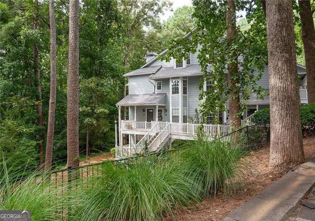 1st image of 4080 Riverlook Pkwy SE, Marietta, GA 30067