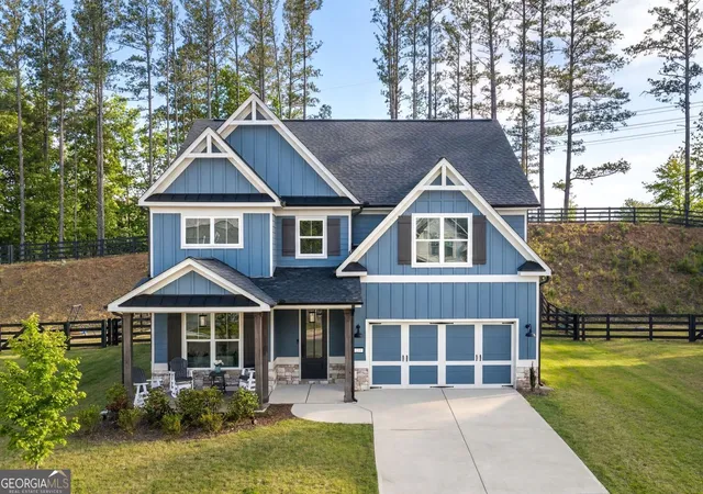 Photo 1 of Single family home for sale at 233 Mountain Ashe Ln, Dallas, GA 30132 | MLS# 10829387 | Listing updated on 2026-09-03