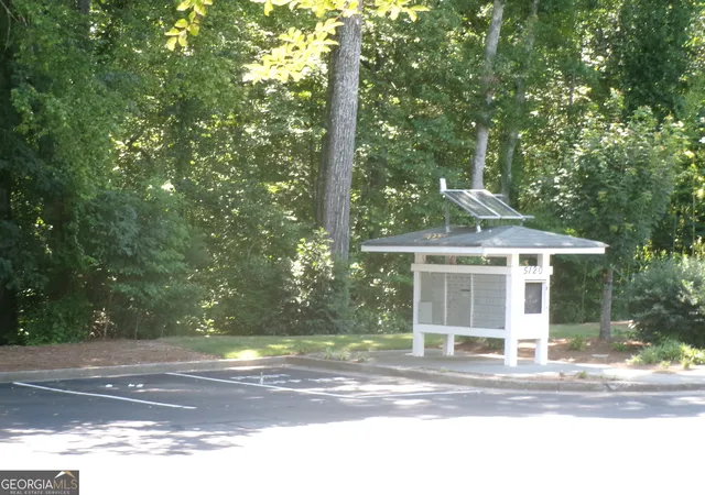 3rd image of 1620 Cove Creek Cir, Norcross, GA 30093 | MLS# 10780264