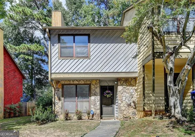 Photo 1 of Townhouse for sale at 3668 Cobble Ml Ln, Clarkston, GA 30021 | MLS# 10615568 | Listing updated on 2025-10-13