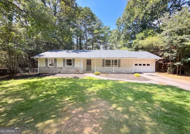 Photo 1 of Single family home for sale at 1181 Bouldercrest Cir, Watkinsville, GA 30677 | MLS# 10834439 | Listing updated on 2026-10-05