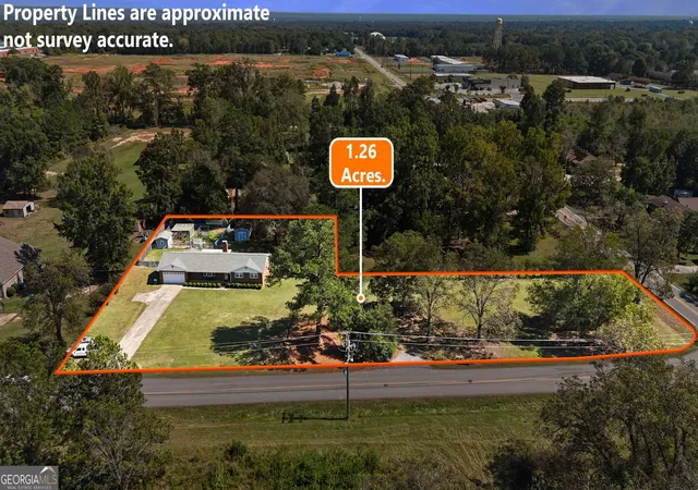 Single family home for sale at 100 Heritage Dr, Warner Robins, GA 31093 | MLS# 10872367 | Listing updated on 2026-10-28