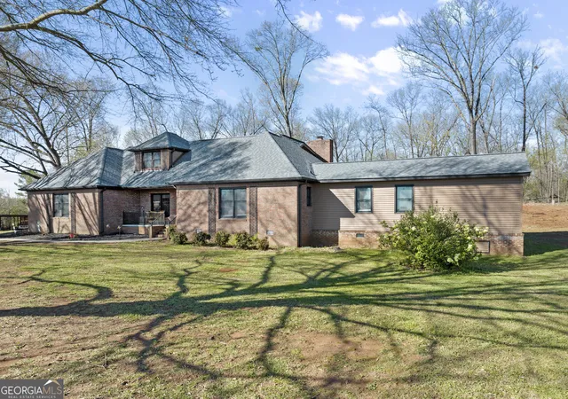 3rd image of 95 Farmers Academy Rd, Martin, GA 30557 | MLS# 10771764