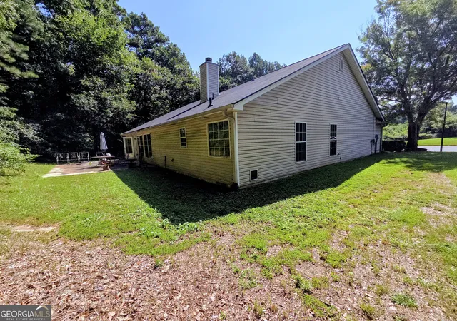 Photo 3 of Single family home for sale at 3021 Kings Bay Dr, Decatur, GA 30034 | MLS# 10827267 | Listing updated on 2026-09-09