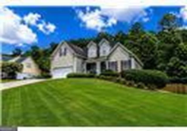 Photo 3 of Single family home for sale at 313 Vineyard Dr, Dallas, GA 30132 | MLS# 10781690 | Listing updated on 2026-09-18