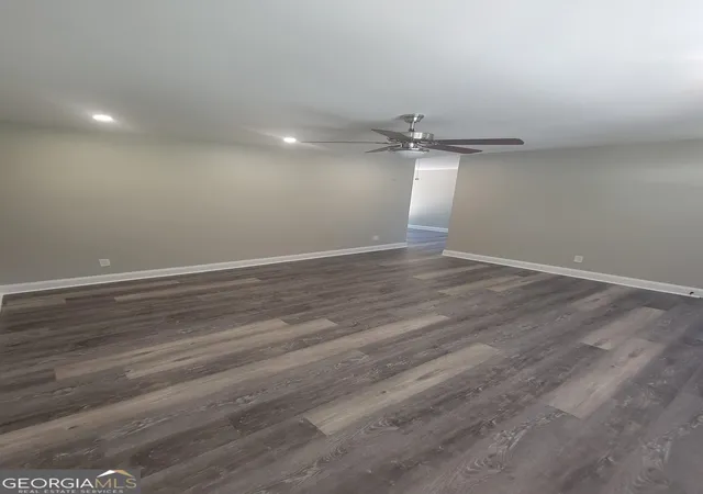 Photo 2 of Single family home for sale at 253 Deerfield Dr, Jonesboro, GA 30238 | MLS# 10812744 | Listing updated on 2026-09-18