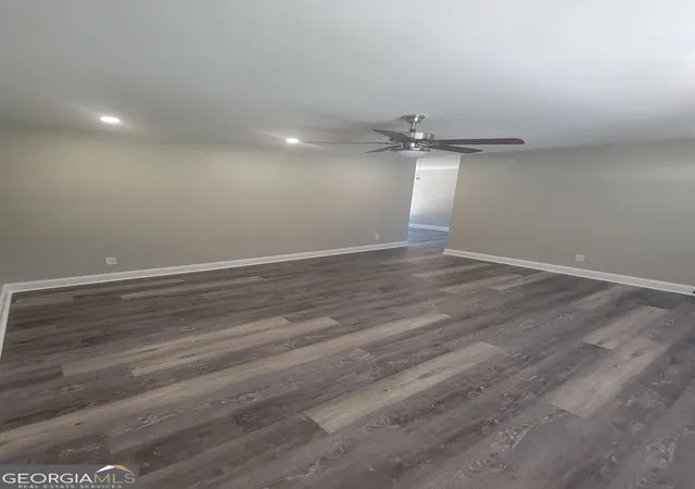 Photo 3 of Single family home for sale at 253 Deerfield Dr, Jonesboro, GA 30238 | MLS# 10812744 | Listing updated on 2026-09-18