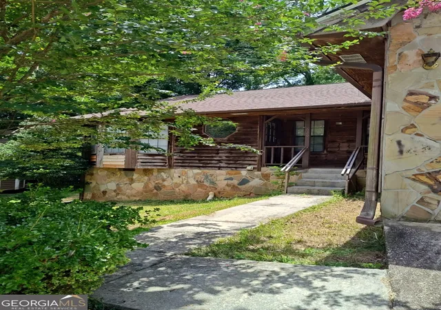 Photo 2 of Single family home for sale at 629 Woodsong Ln, Stone Mountain, GA 30087 | MLS# 10673203 | Listing updated on 2026-07-20