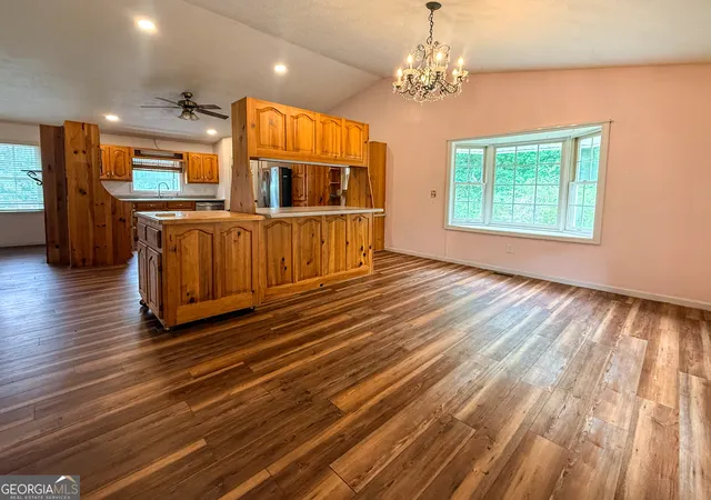 Photo 4 of Sale Pending at 790 Birdhouse Ln, Clarkesville, GA 30523 | MLS# 10781710 | Listing updated on 2026-06-30
