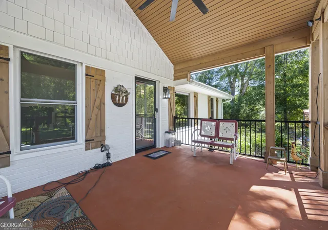 3rd image of 711 Shackelford Rd, Royston, GA 30662 | MLS# 10817220