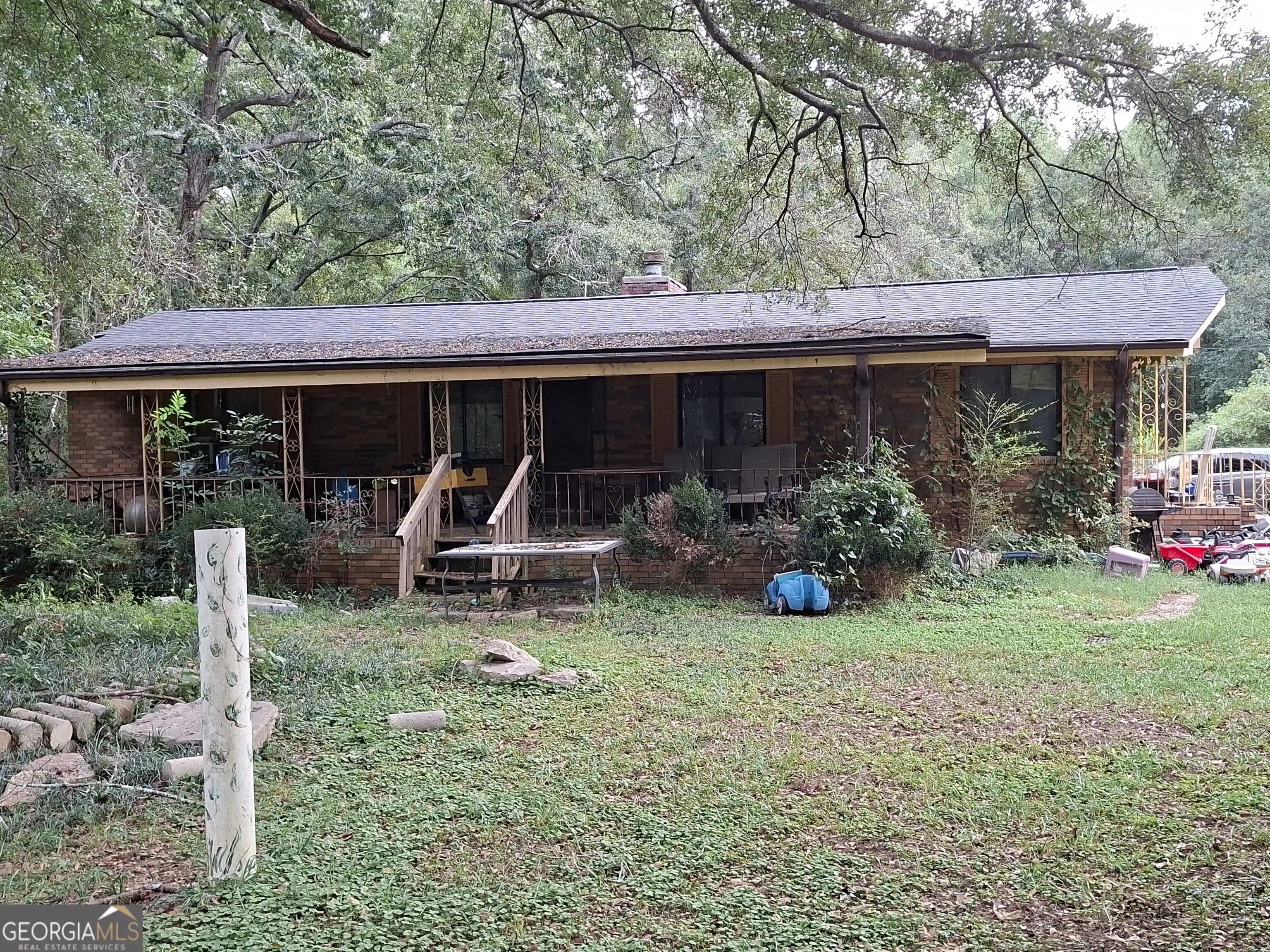 Photo 1 of Single family home for sale at 212 Horseshoe Bnd Cir, Griffin, GA 30223 | MLS# 10870748 | Listing updated on 2026-10-22